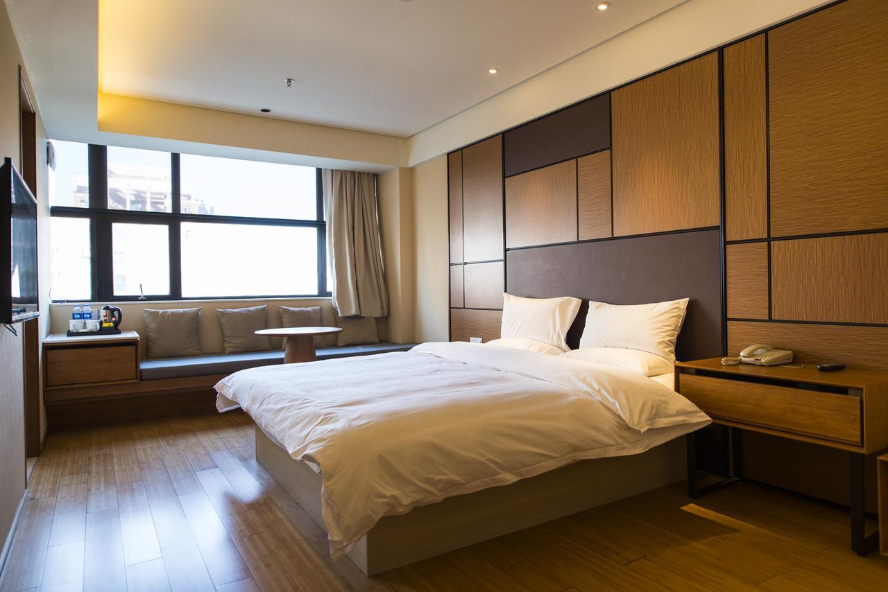 Ji Hotel Shanghai Jiangqiao Wanda Plaza Buitenkant foto