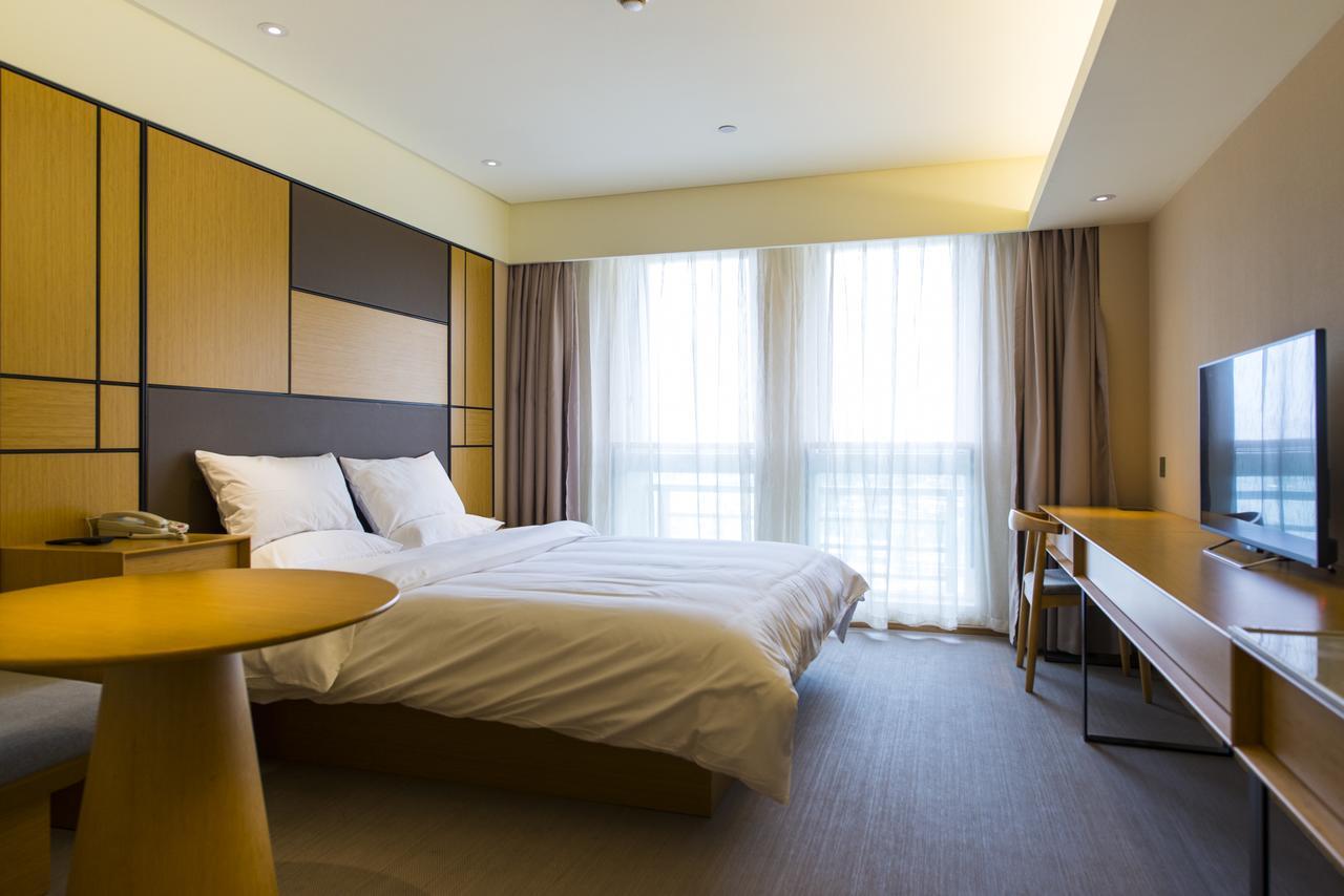 Ji Hotel Shanghai Jiangqiao Wanda Plaza Buitenkant foto